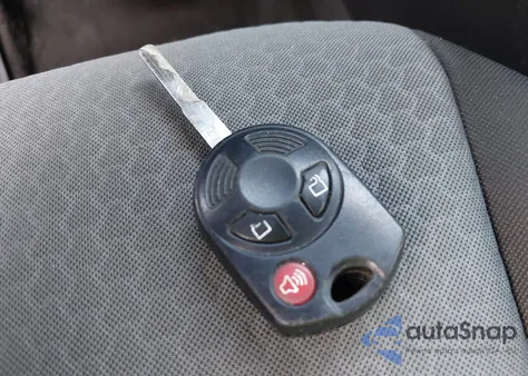 2018 Ford Escape Se из США, поврежденный, VIN 1FMCU9GD3JUA65879